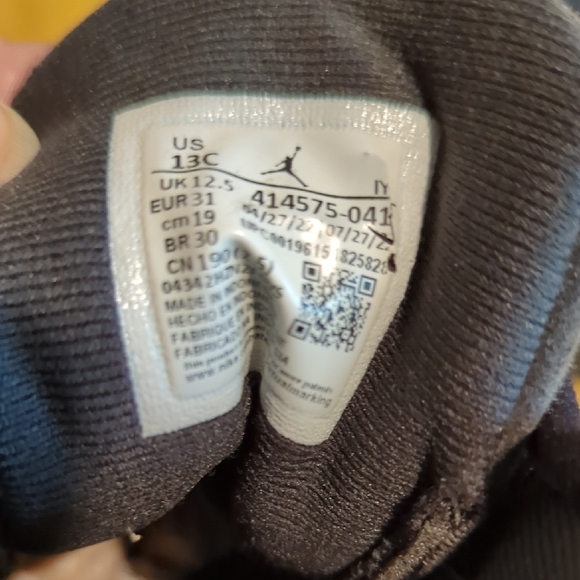 13 Retro Air Jordan Kids Sneakers in Black and Blue 13c - Picture 5 of 7